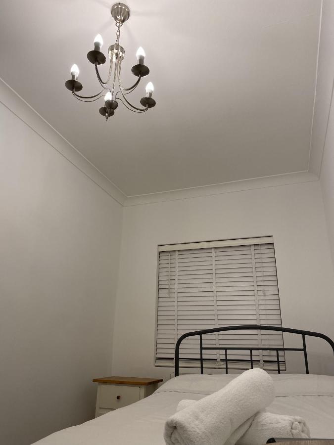 London Rooms With Free Parking 134 エッジウェア エクステリア 写真